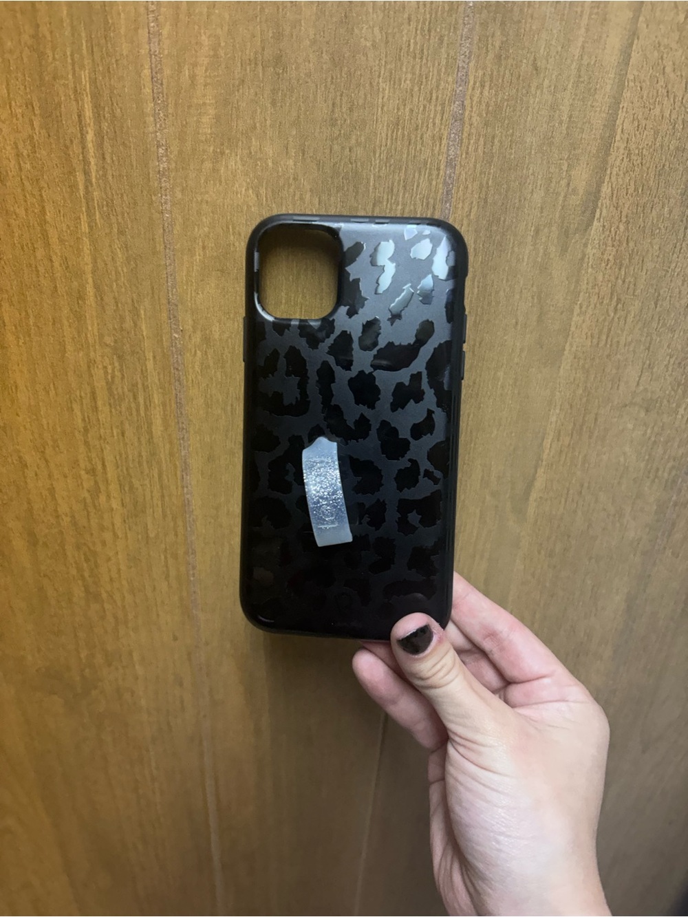 IPhone 15 Pro- Loopy Black Leopard Print